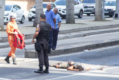 Homem em situação de rua é baleado por policiais militares no Centro