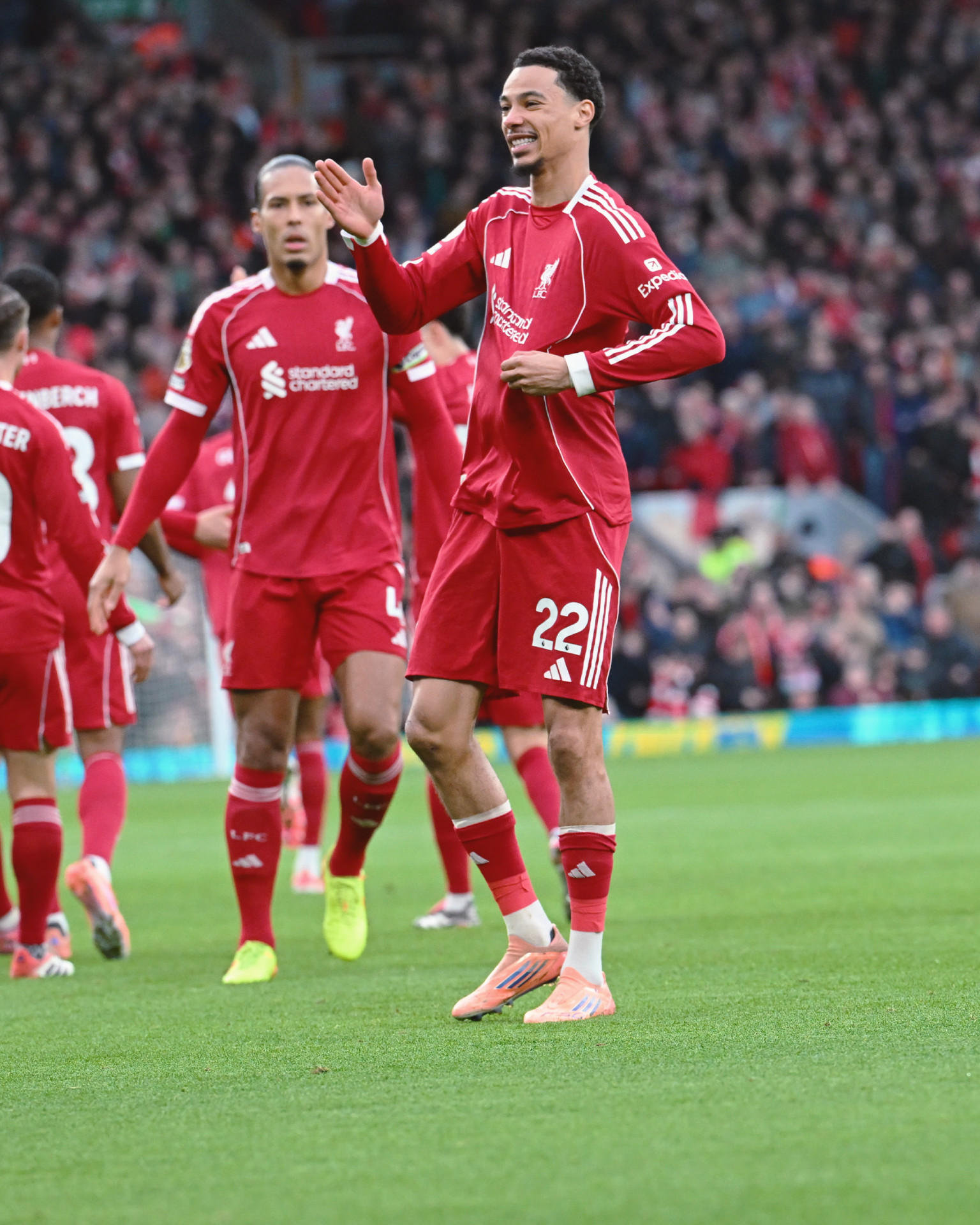 Liverpool conseguiu vitória pelo Inglês