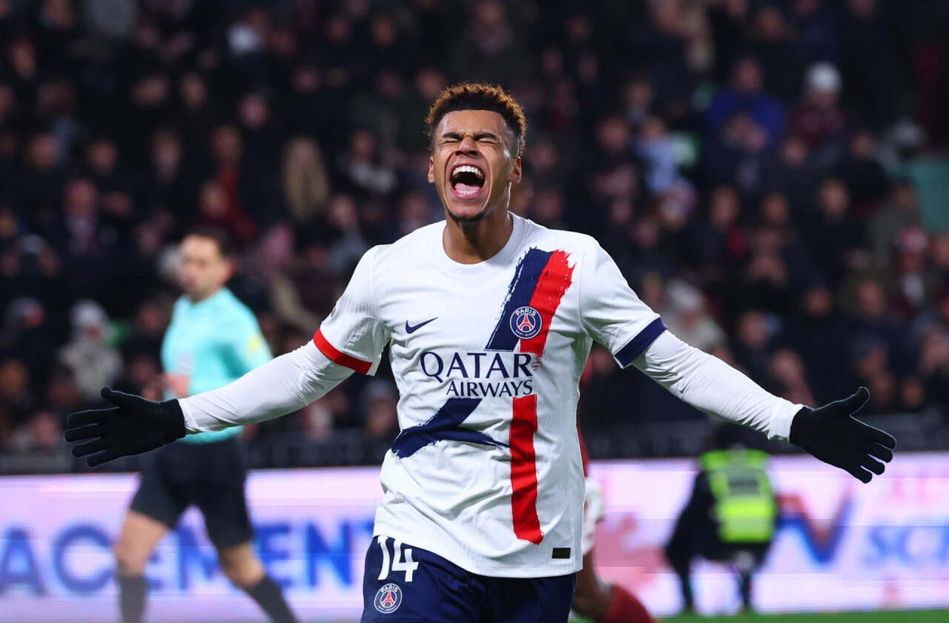 PSG, com mistão, vence o Metz no Francês. Que venha o Flamengo!