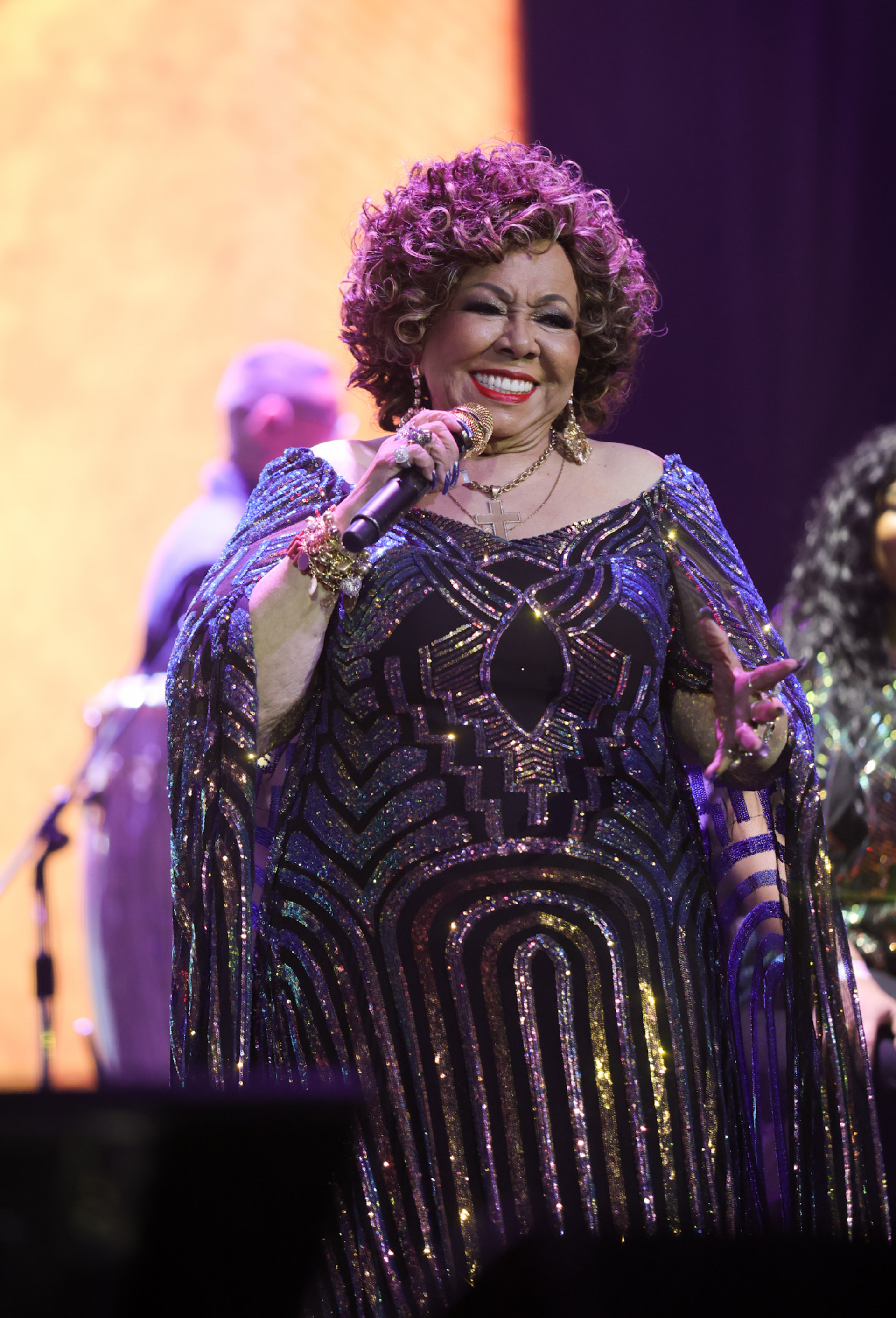 Alcione se apresenta no navio 'Belo em Alto Mar' - Reprodução/Lucas Ramos/Brazil News