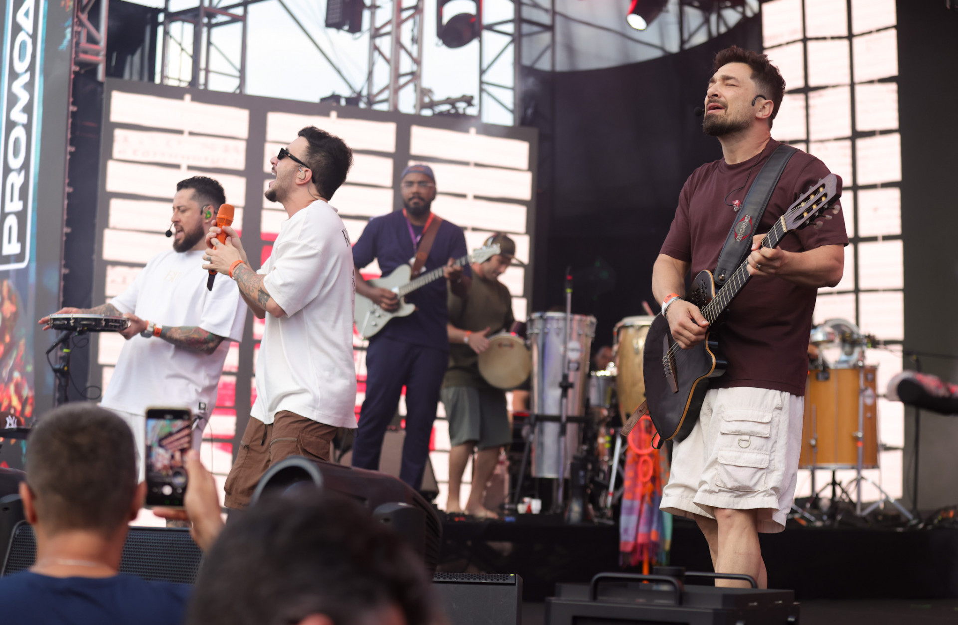 Jeito Moleque no navio 'Belo em Alto Mar' - Reprodução/Lucas Ramos/Brazil News