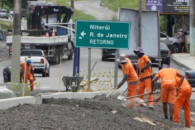 Prefeitura realiza obra de revitalização em acesso a São Gonçalo no Porto do Rosa