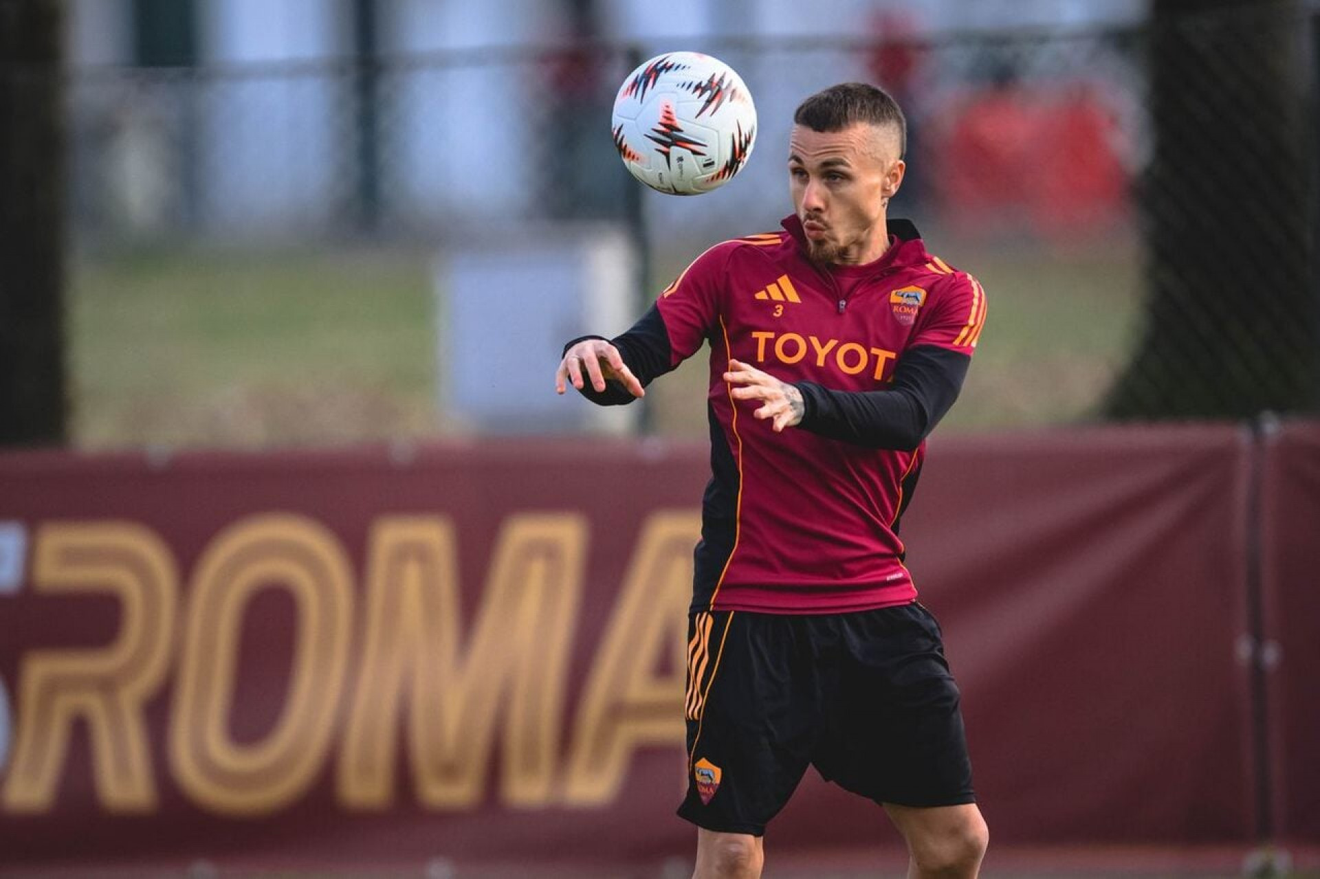 Roma x Como: onde assistir, escala&ccedil;&otilde;es e arbitragem