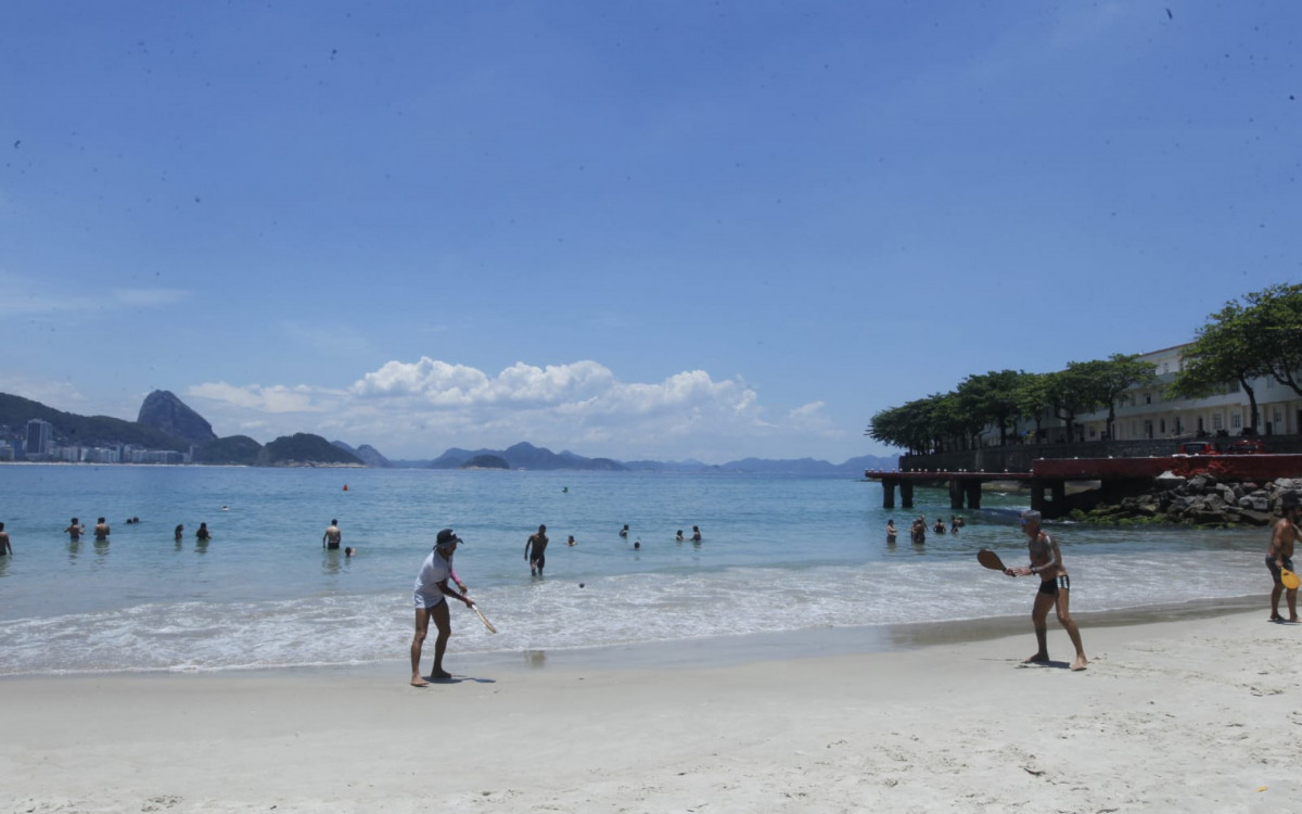 Apesar de segunda ensolarada, tempo deve ficar instável ao longo da semana