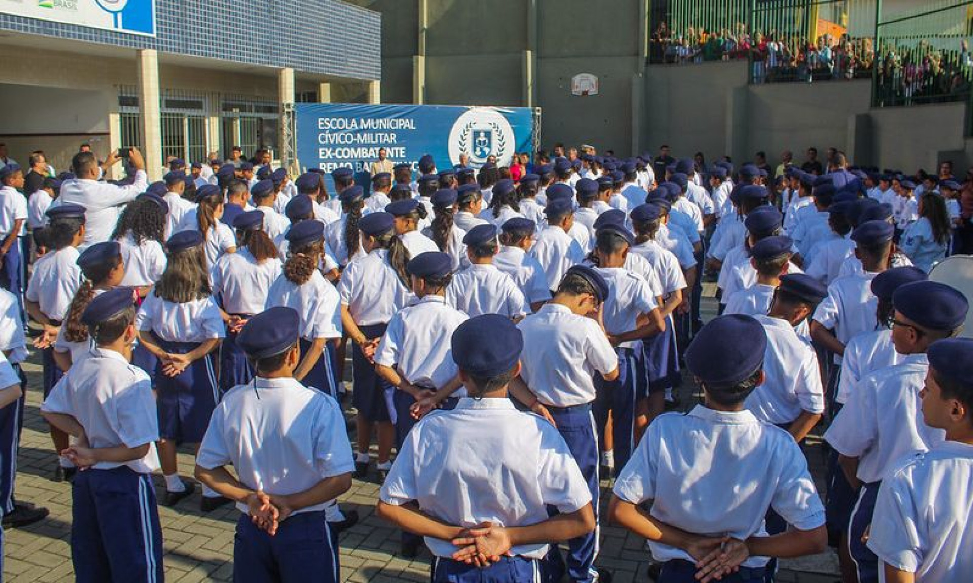 Mais de 300 inscritos na escola C&iacute;vico-Militar - Divulga&ccedil;&atilde;o/PMAR
