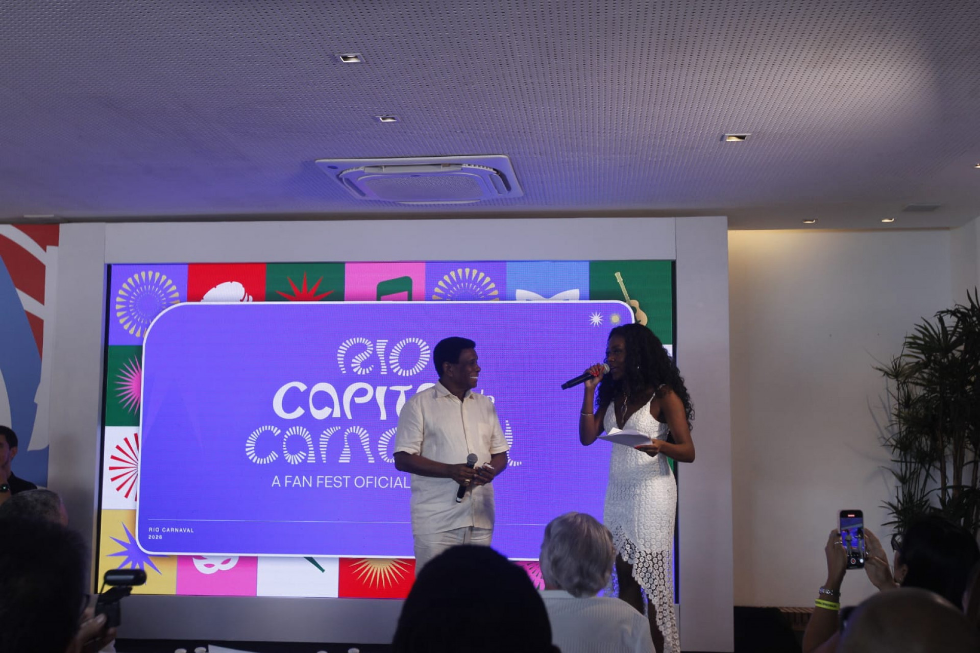 Neguinho da Beija-Flor é um dos artistas que se apresentará no Carnaval Fan Fest - Reginaldo Pimenta / Agência O Dia