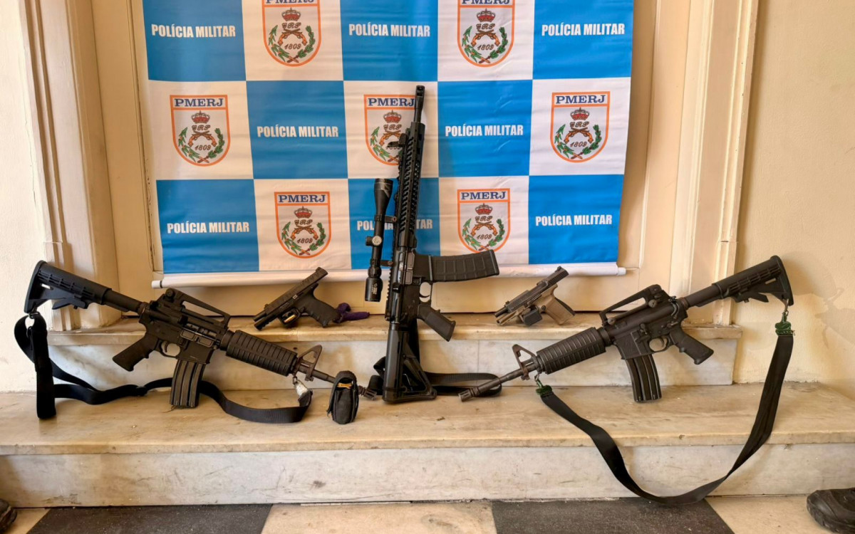 Material apreendido com os presos no Morro do Estado - Divulga&ccedil;&atilde;o