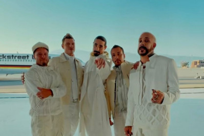 Após 26 anos, Backstreet Boys lançam nova versão de ‘I Want It That Way'