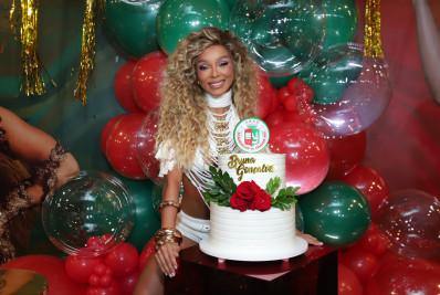 Bruna Gonçalves ganha festa de aniversário na Grande Rio