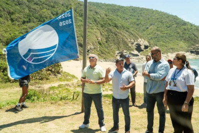 Búzios fecha ciclo da Bandeira Azul e se torna referência estadual em gestão costeira