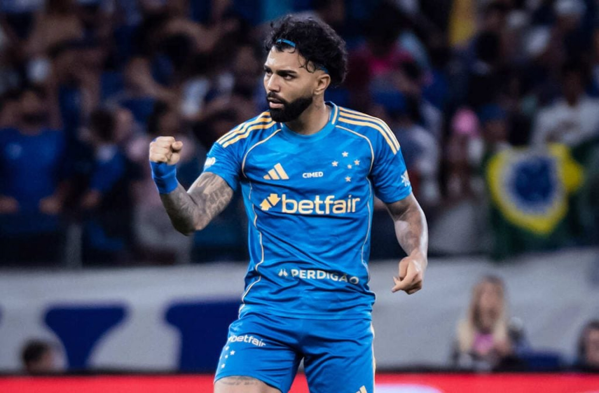 Santos abre negocia&ccedil;&otilde;es com Gabigol ap&oacute;s sinal verde do Cruzeiro