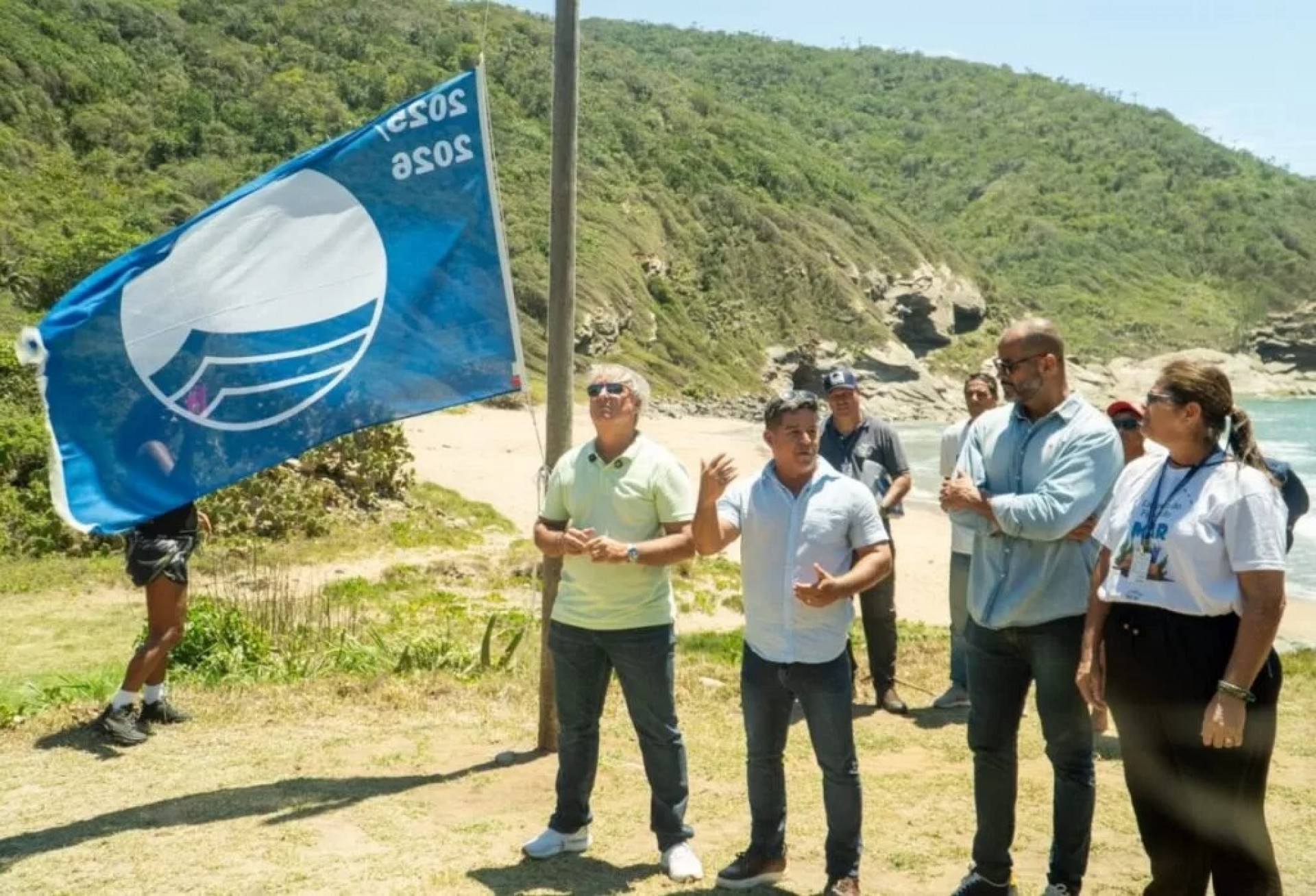 Búzios se consolida como referência em gestão costeira com Bandeira Azul