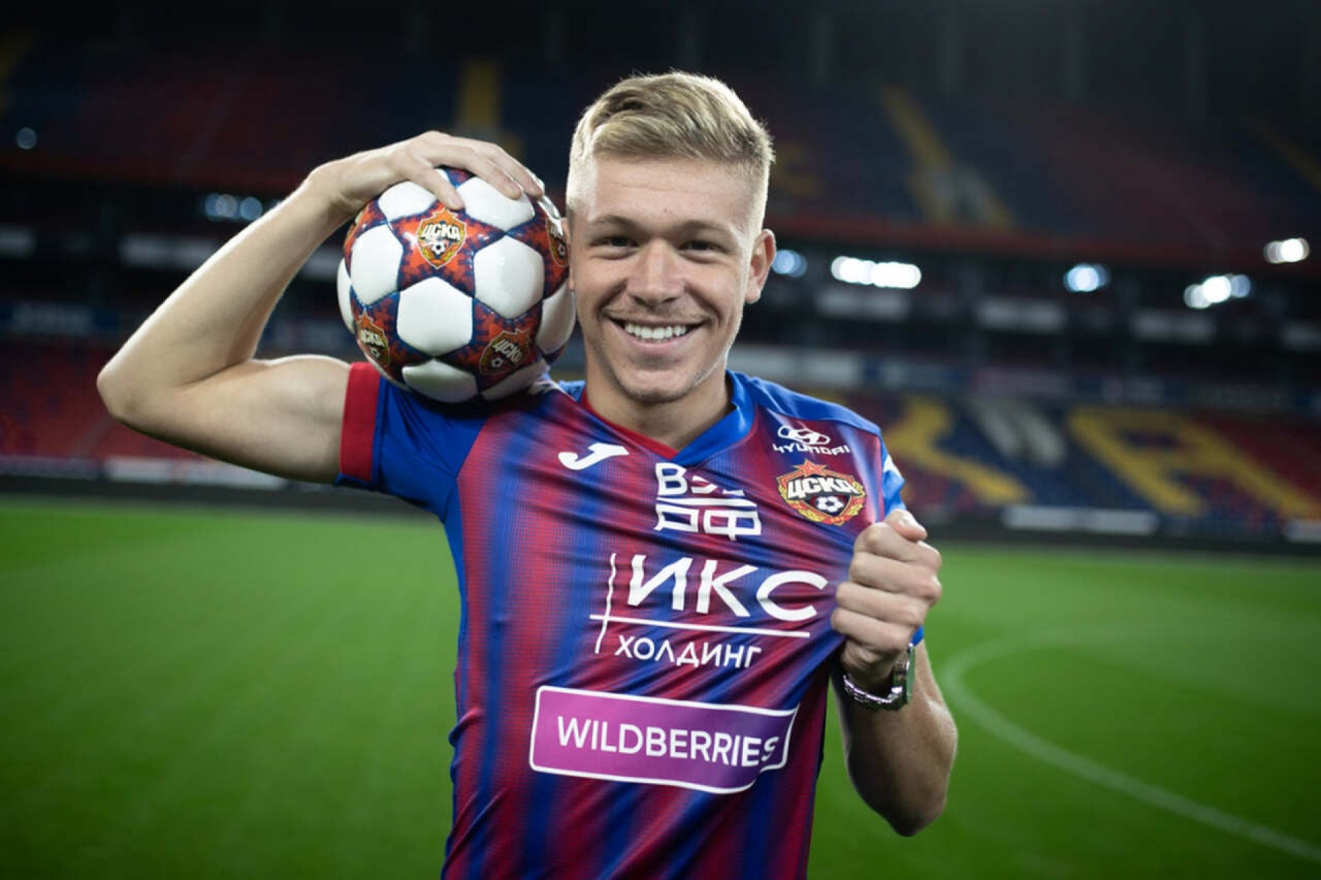 Justi&ccedil;a condena Internacional a pagar R$ 28,6 milh&otilde;es por venda de Bruno Fuchs