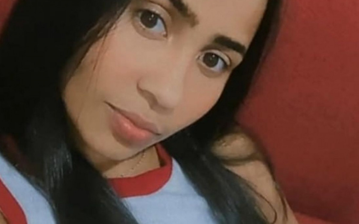 Julia Benette Rodrigues, de 22 anos, foi morta a facadas