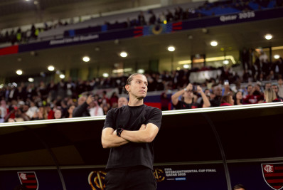 Filipe Luís mostra orgulho dos jogadores e faz balanço da temporada: 'Histórica'