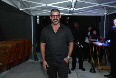 Juliano Cazarré anuncia evento voltado a homens e recebe críticas de famosos