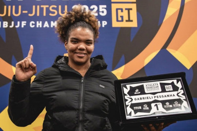 Gabi Pessanha celebra 2025 ‘impecável’ e já mira a próxima temporada: ‘Esperar o convite do ADCC’