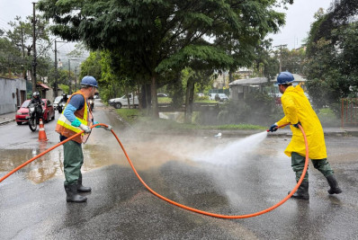 Após temporal, Petrópolis retoma aos poucos a rotina