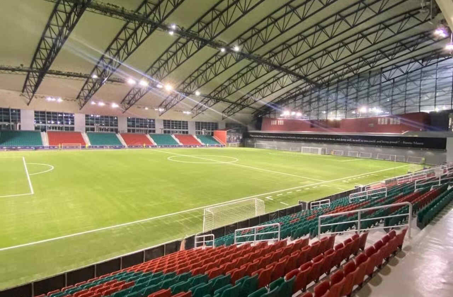 Santos firma acordo com academia milion&aacute;ria do Catar utilizada por Neymar