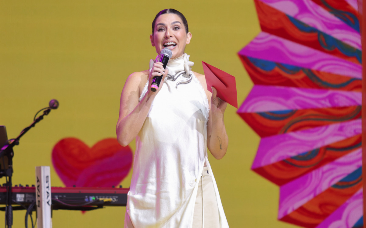 Fernanda Paes Leme apresenta categoria no WME Awards