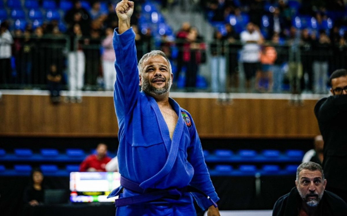 Faixa-azul Ederson Cipriano foi um dos destaques do Campeonato Mineiro de Jiu-Jitsu 2025
