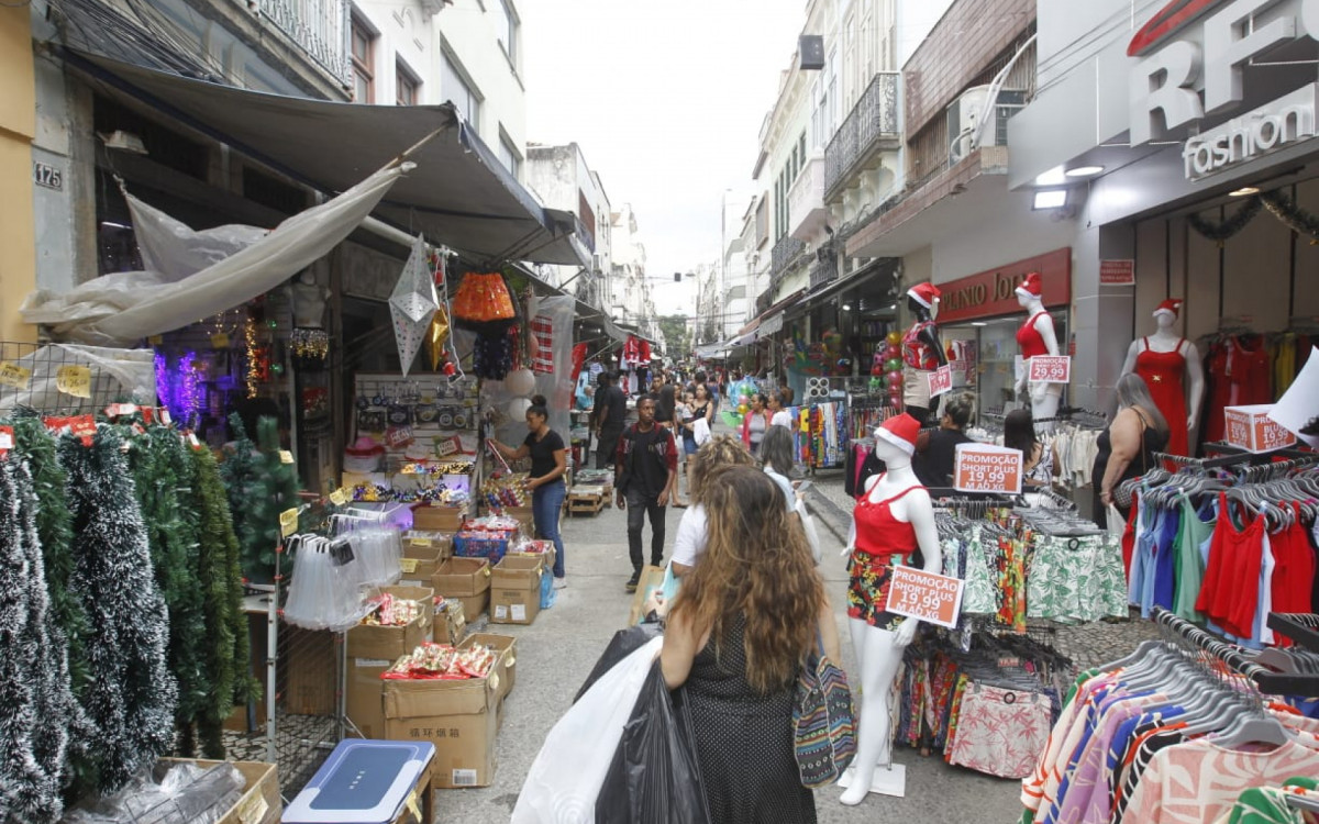 Sondagem do IFec RJ aponta preferência dos consumidores por lojas físicas - Reginaldo Pimenta