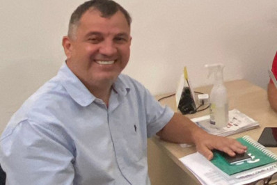 Governo de Campos deposita o 13º nesta sexta-feira e salários no dia 29