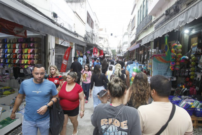 Feriados podem afetar vendas do comércio carioca e gerar perda de faturamento de mais de R$ 2 bilhões