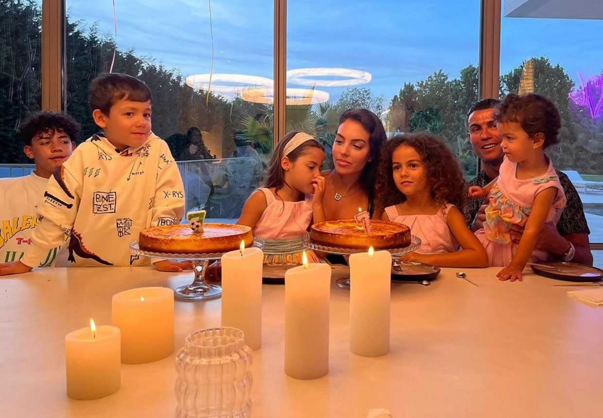 Georgina d&aacute; in&eacute;dito depoimento sobre pedido de casamento de Cristiano Ronaldo