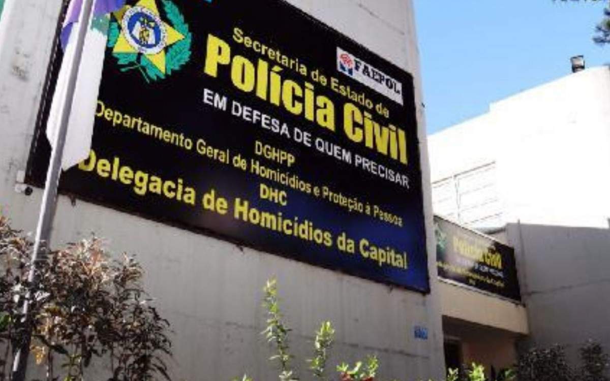 A Delegacia de Homicídios da Capital (DHC) investiga o crime