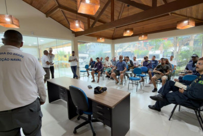 Marinha e setor náutico se reúnem para alinhar segurança da navegação em Búzios