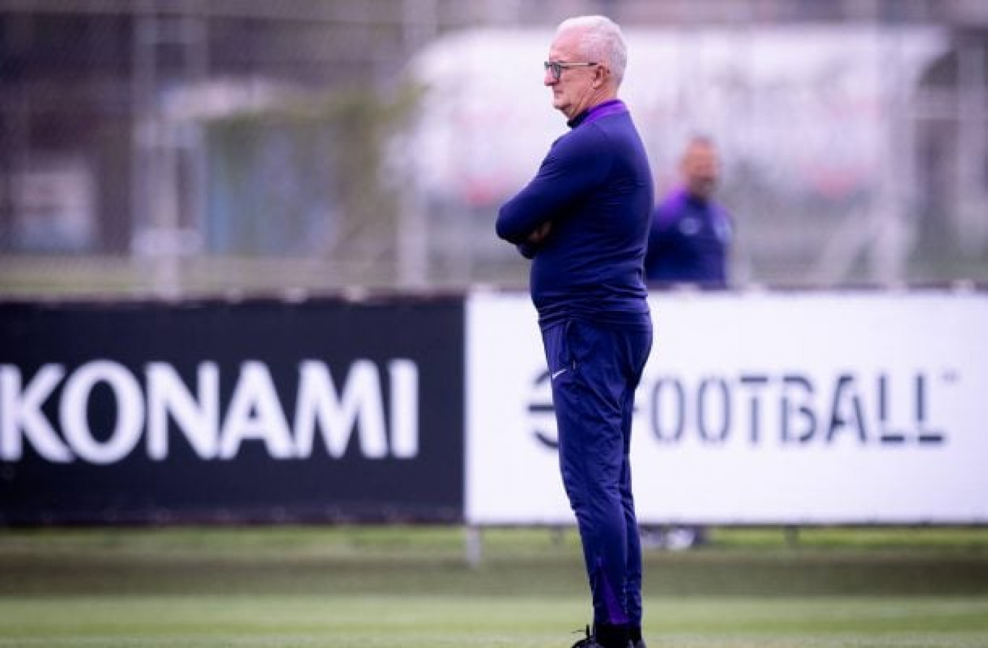 Com Memphis poupado, Corinthians treina cobran&ccedil;as de p&ecirc;nalti em treino