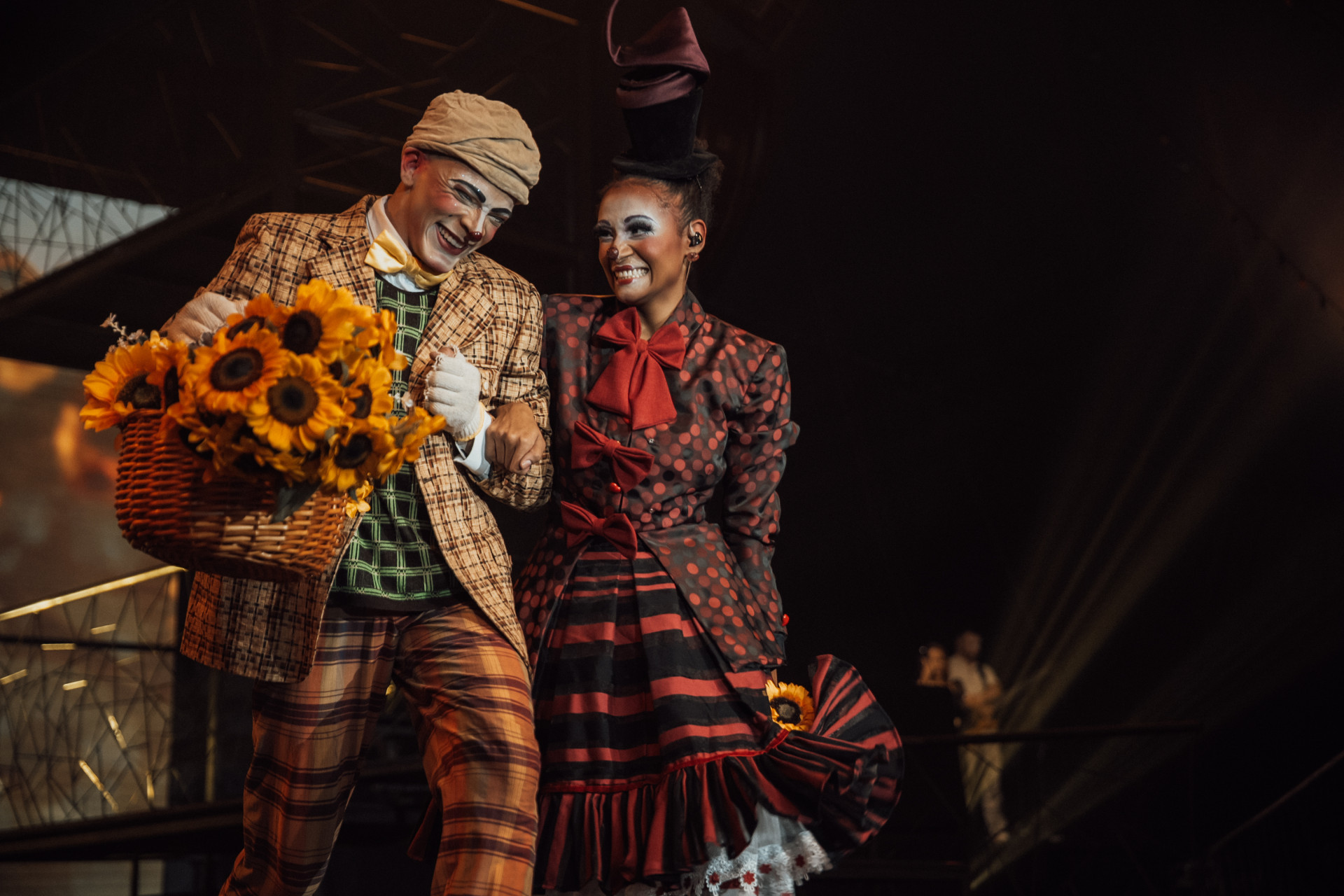 Especial do espetáculo 'Seja Luz' será exibido no SBT - Divulgação / SBT