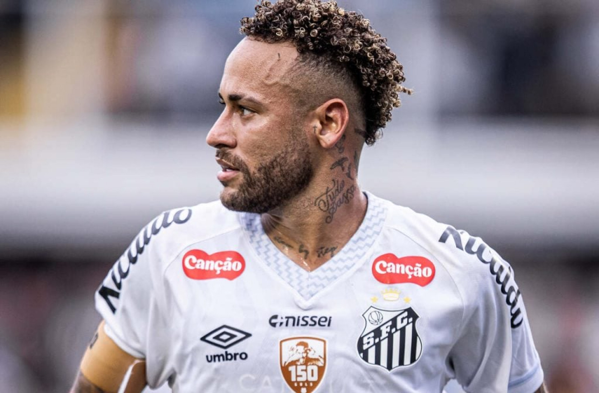 Presidente do Santos aponta cen&aacute;rio dif&iacute;cil para chegada de Gabigol e n&atilde;o d&aacute; prazo para renovar com Neymar