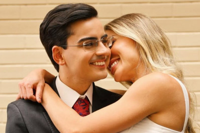 Saory e Dudu Camargo surgem em clima de romance após 'A Fazenda 17'