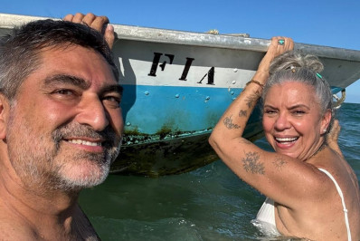 Astrid Fontenelle e Zeca Camargo curtem férias juntos na Bahia