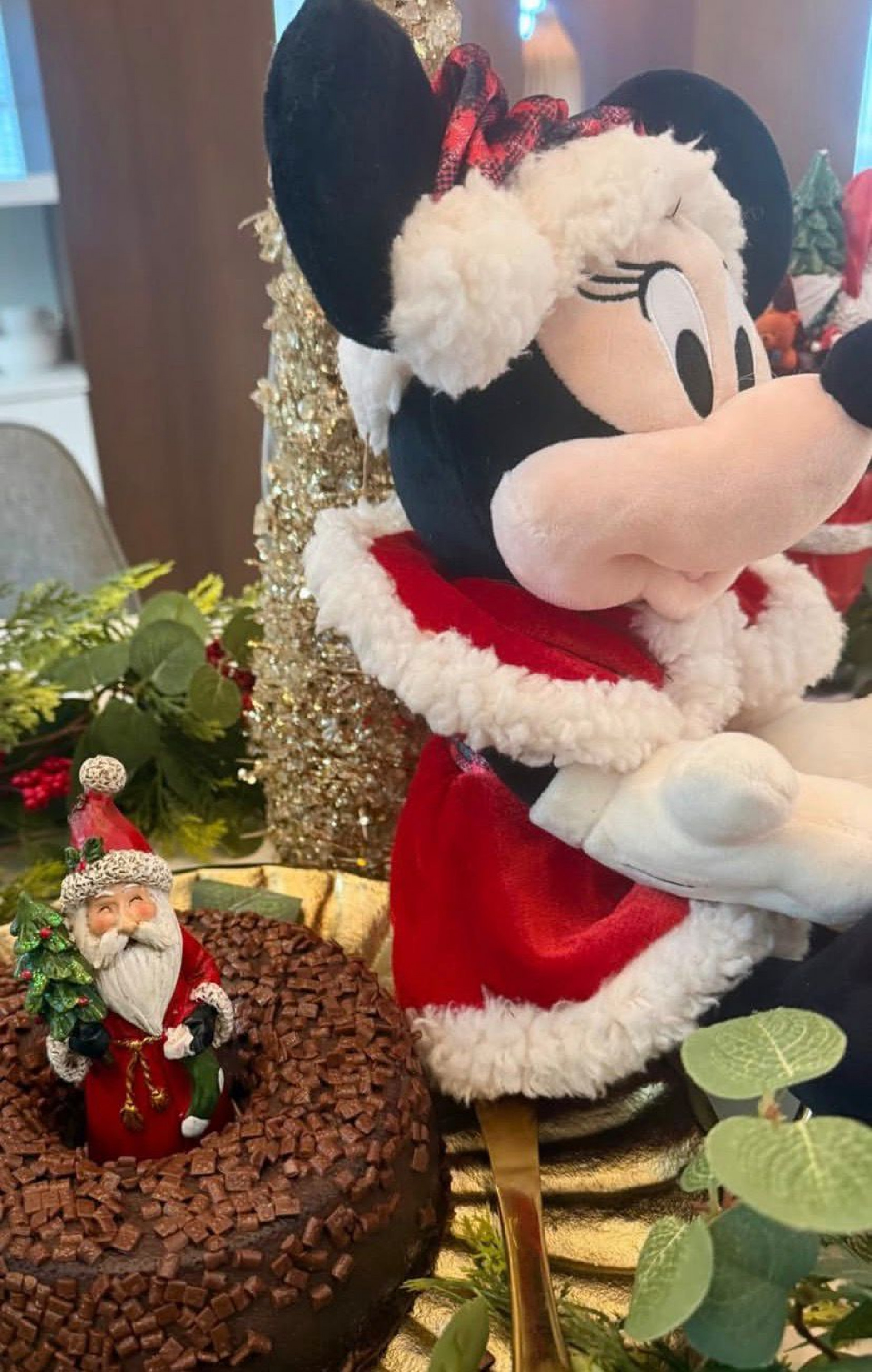 Bruna Marquezine é recepcionada com banquete temático em Orlando - Reprodução/Instagram