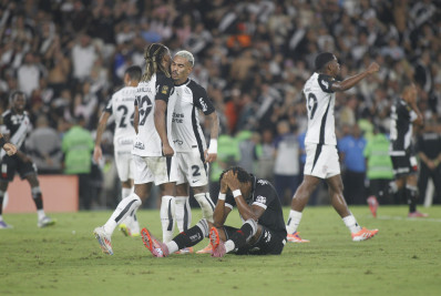 Ex-jogador do Flamengo, Matheuzinho provoca Vasco: 'Mais um vice'