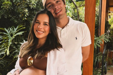 Mariana Rios exibe barrigão na reta final da gravidez