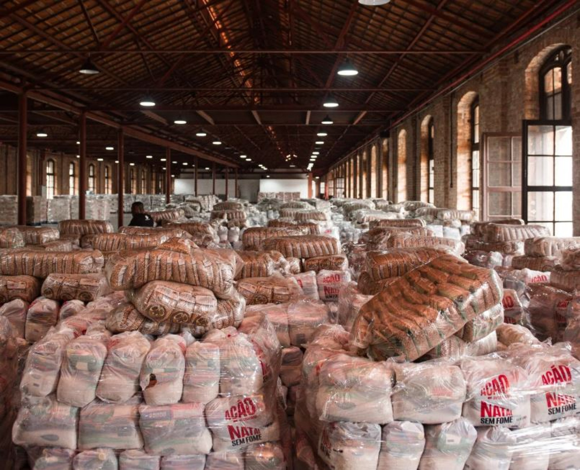 Expectativa da ONG &eacute; abastecer mais de 2 milh&otilde;es de pessoas em todo o pa&iacute;s neste Natal - Aimor&eacute; Filmes / A&ccedil;&atilde;o da Cidadania