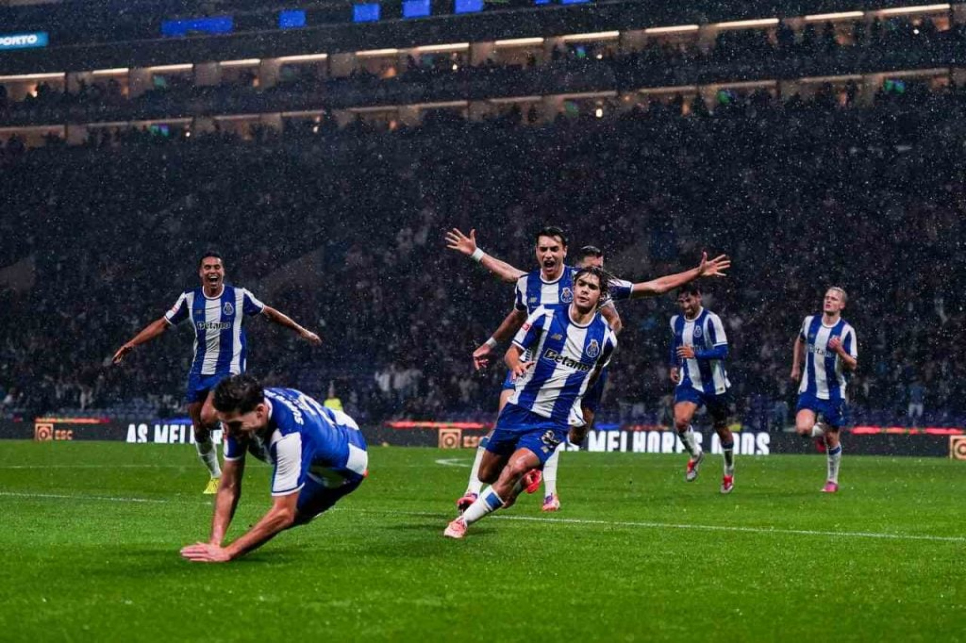 Alverca x Porto: onde assistir, escala&ccedil;&otilde;es e arbitragem