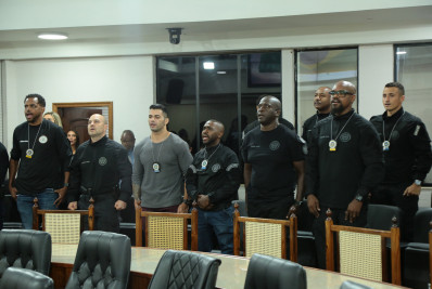 Câmara de Duque de Caxias concede honrarias a policiais civis e militares 