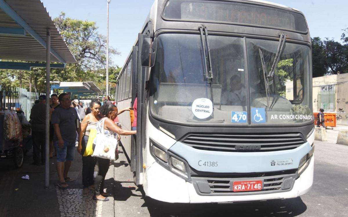 &Ocirc;nibus foi colocado para fazer a linha 309 (Central x Alvorada)