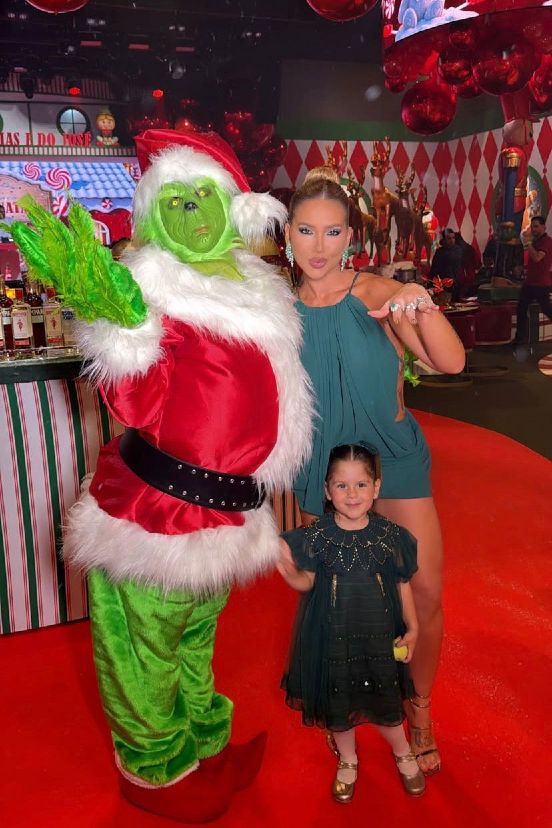 Virginia Fonseca comemora Natal antecipado com festa luxuosa - Reprodução/Instagram