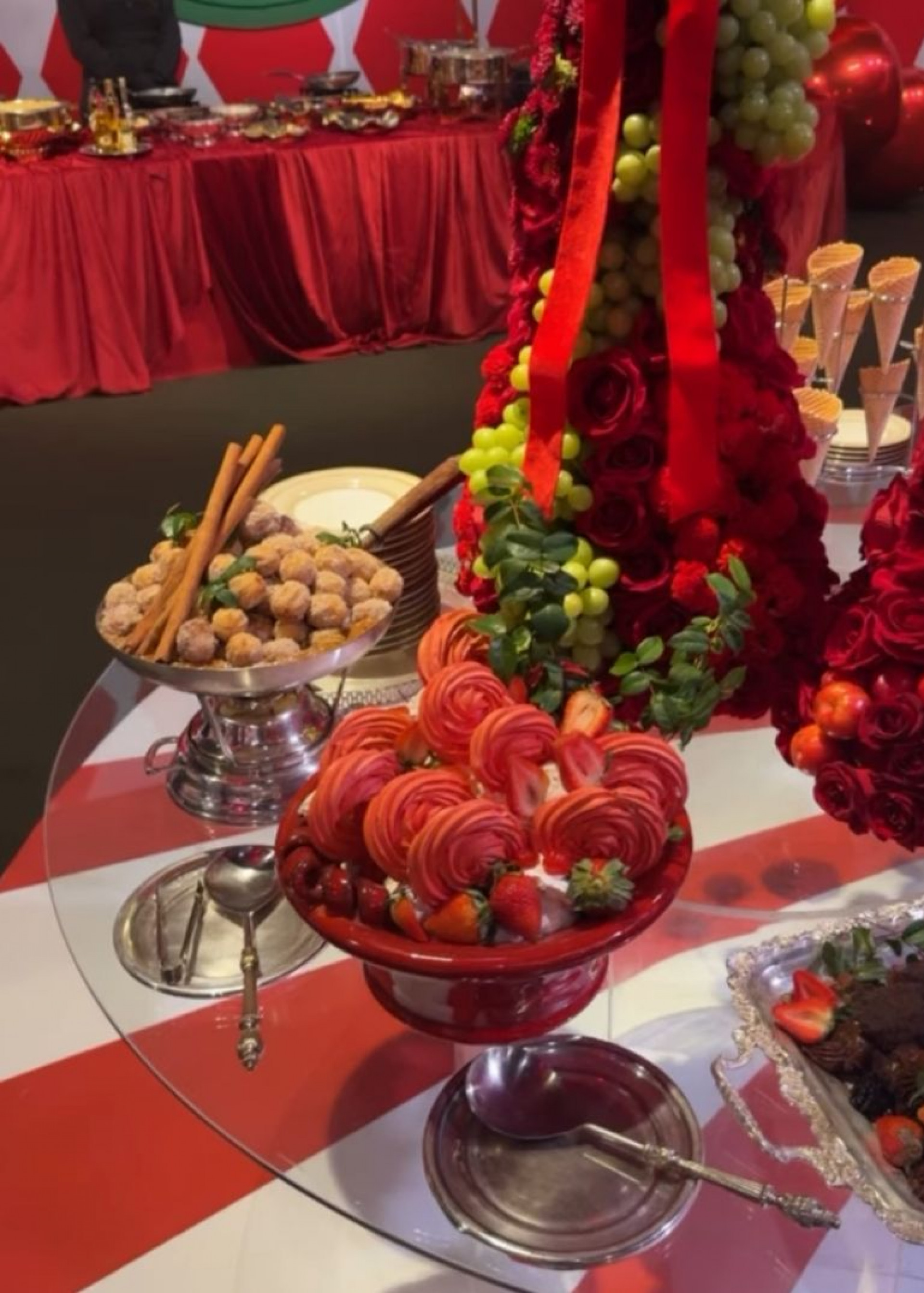 Virginia Fonseca comemora Natal antecipado com festa luxuosa - Reprodução/Instagram