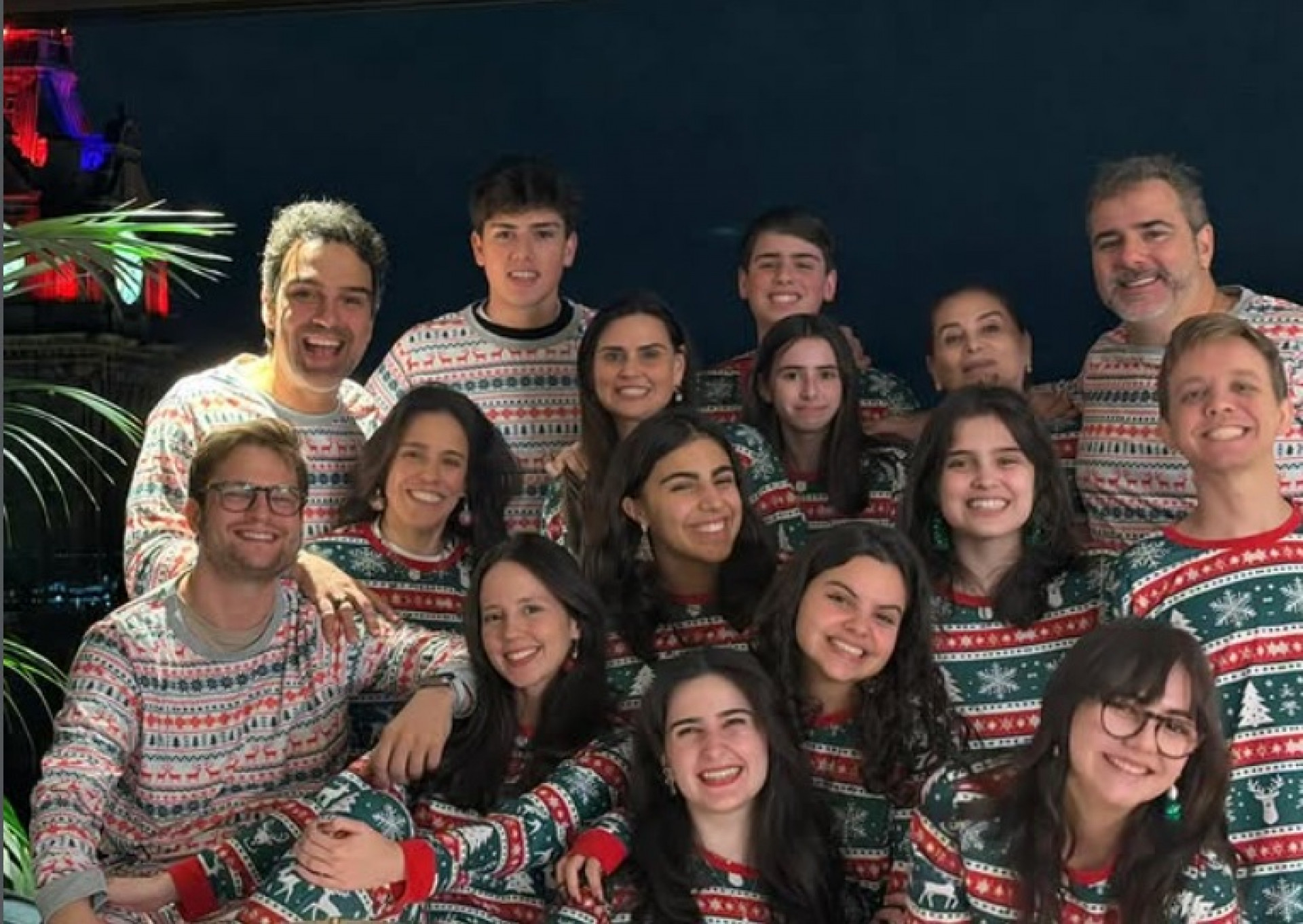 Família e amigos - Reprodução / Instagram