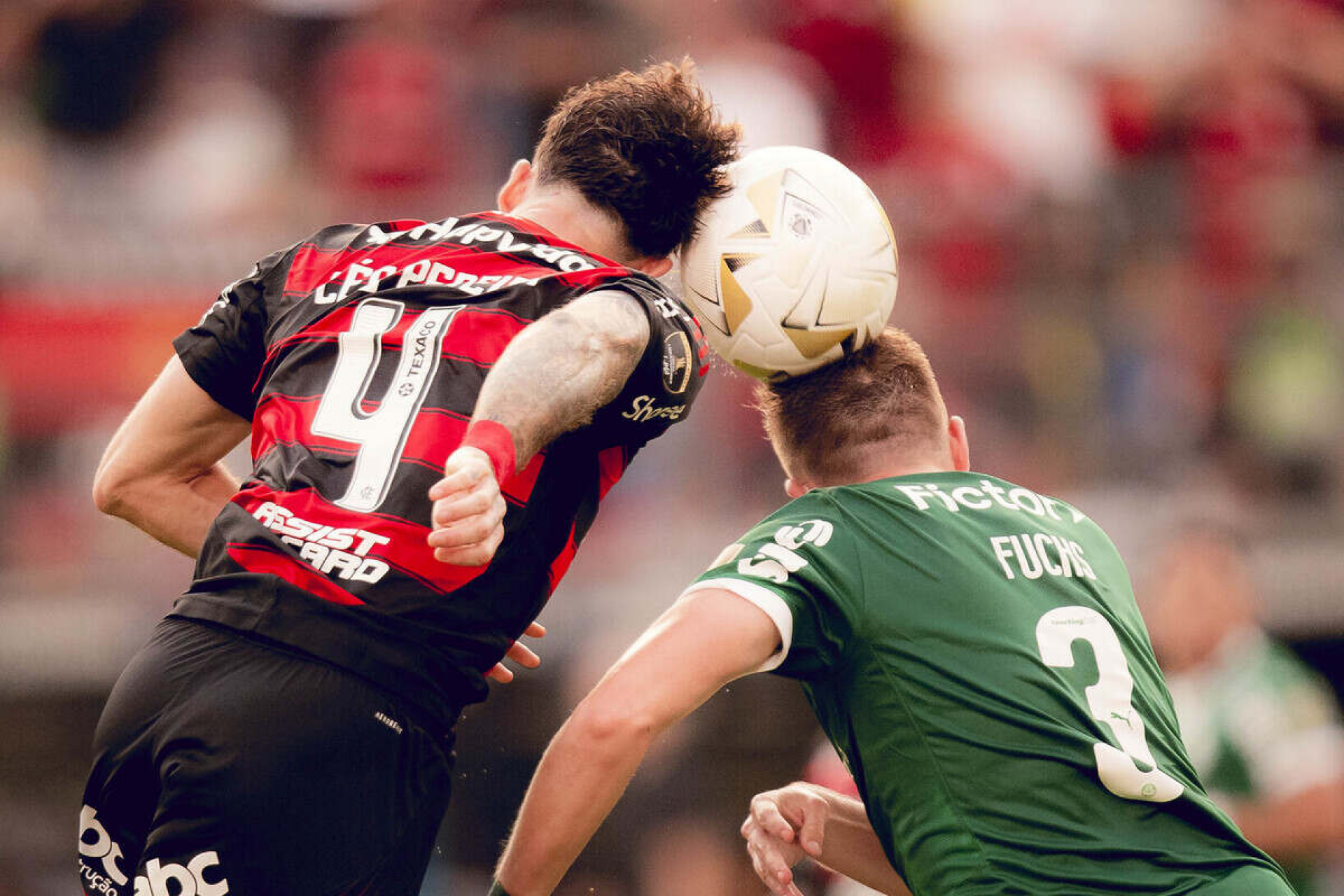 Temporada consagra o Flamengo e Filipe Lu&iacute;s