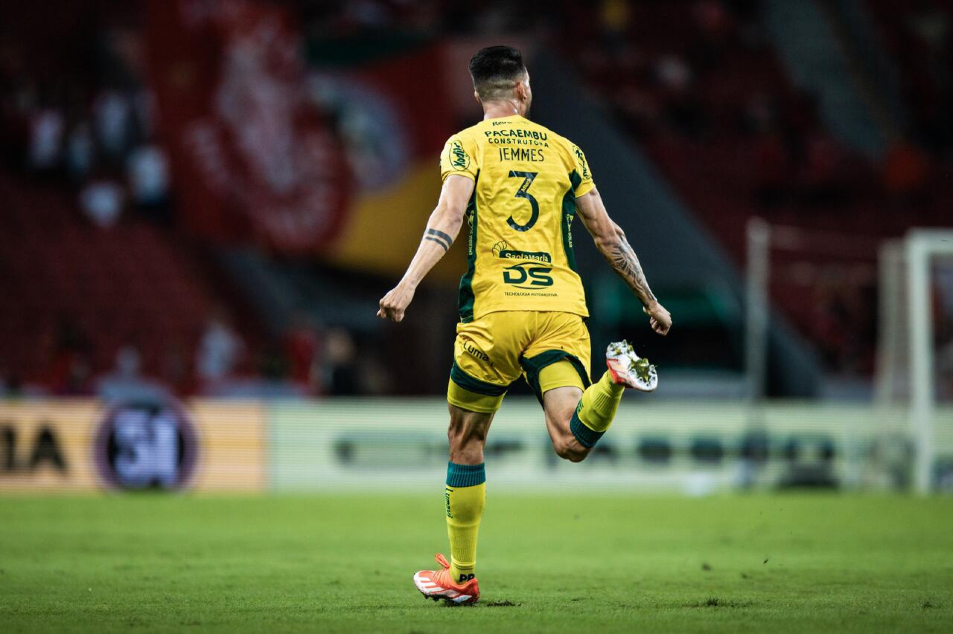 “Expectativas s&atilde;o as maiores poss&iacute;veis”, diz novo refor&ccedil;o do Fluminense