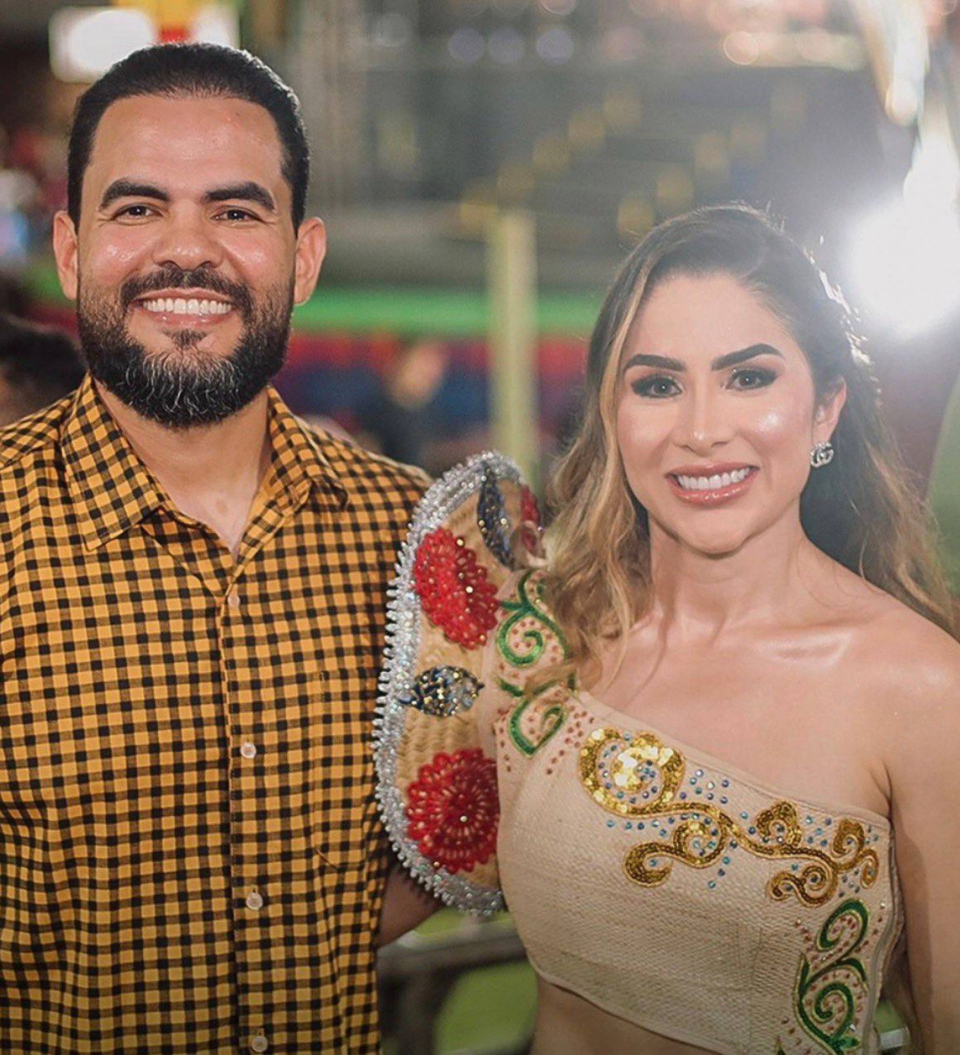 Prefeito da cidade Paulo Curió (União Brasil) e a primeira-dama, Eva Curió - Reprodução