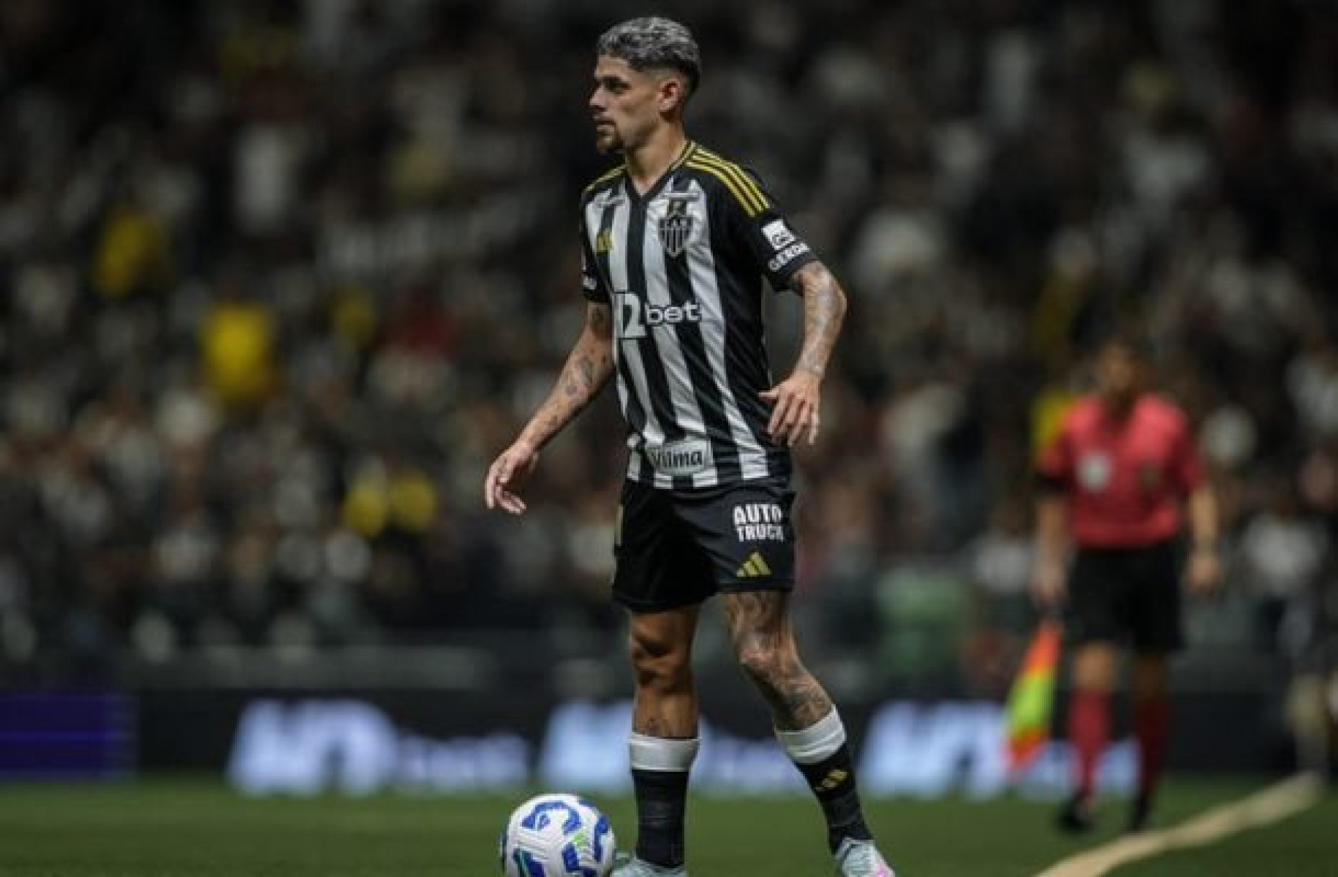 Botafogo tem interesse no lateral-esquerdo Rubens, ex-Atl&eacute;tico-MG